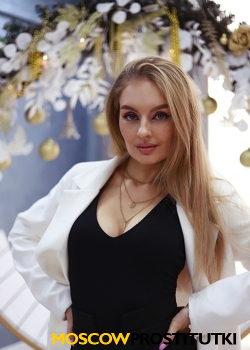 Илона Илона