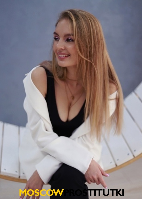 Илона Илона