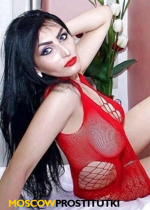  Рамина