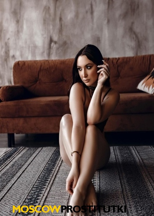  Лена