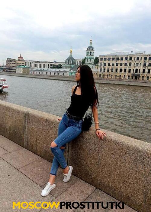 Нина Нина