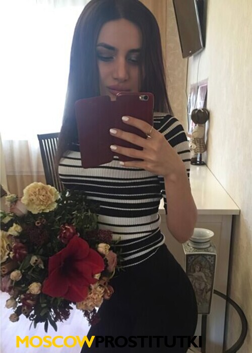  Карина