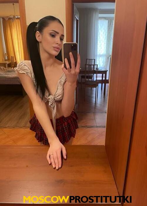  Адель