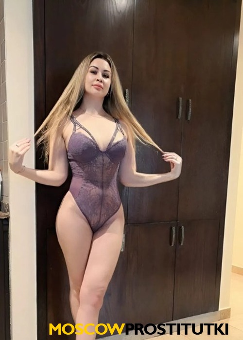  Нелли