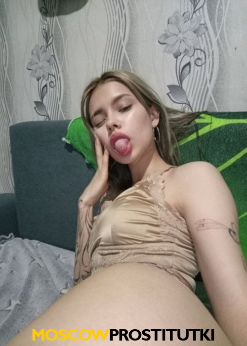  Анна