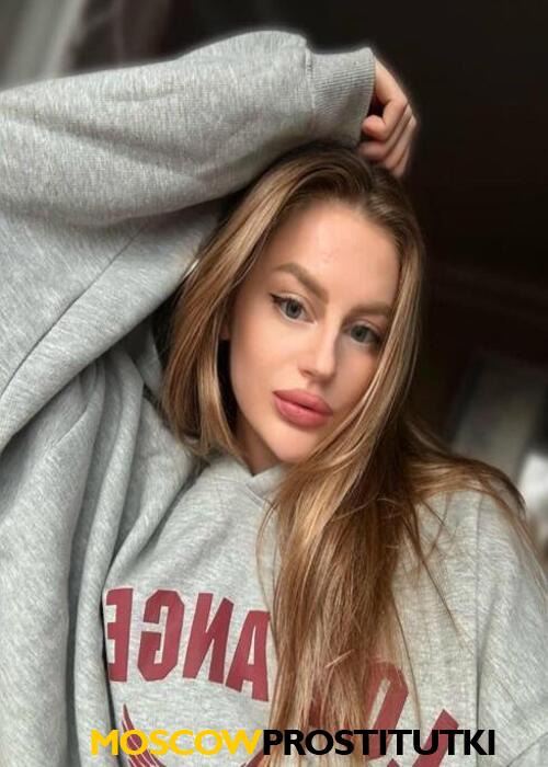 Ева