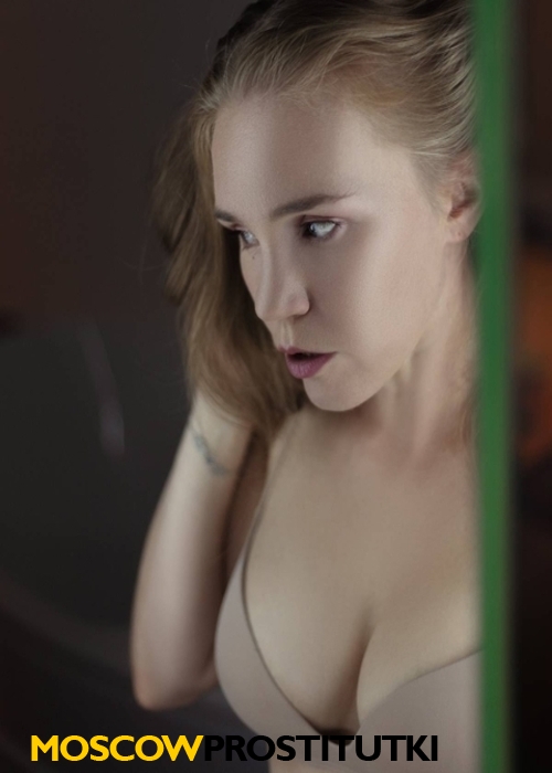  Ангелина