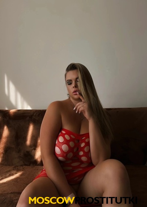  Ева